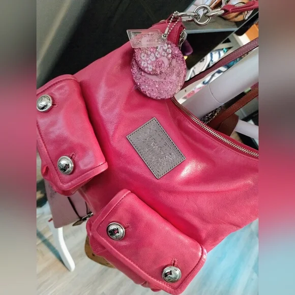 Coach Poppy Rare 2009 - Picture 3 of 14